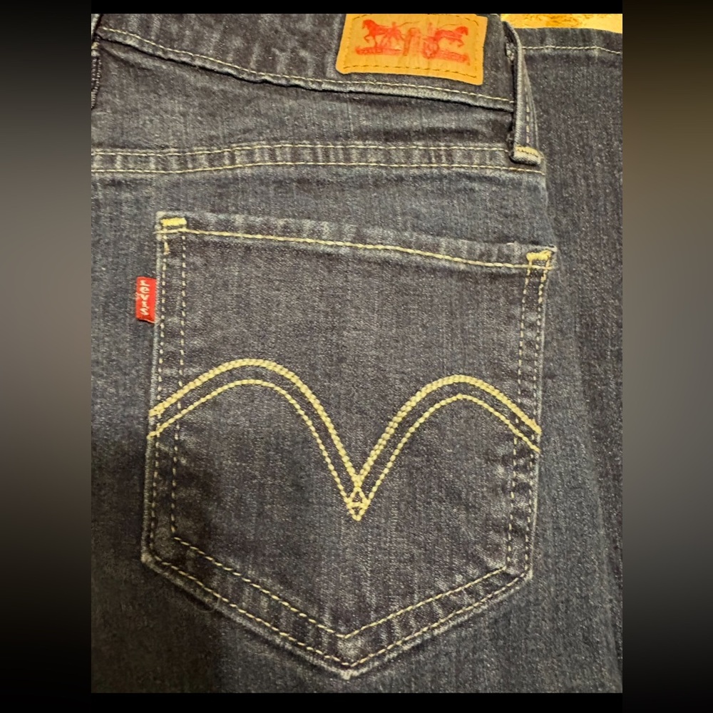 Levi's 528 Bootcut Size 5